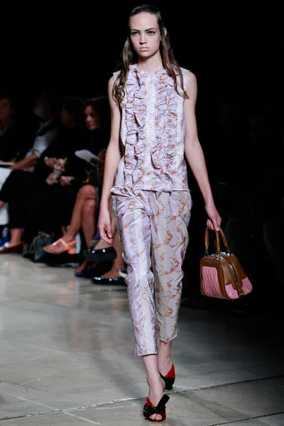 Look 34